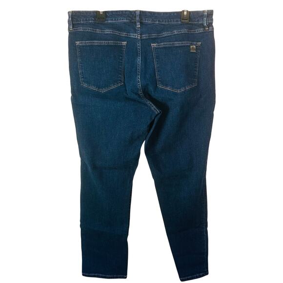 Tommy Hilfiger Raleigh High Rise Dark Wash Jeans Size 16 - Picture 2 of 9